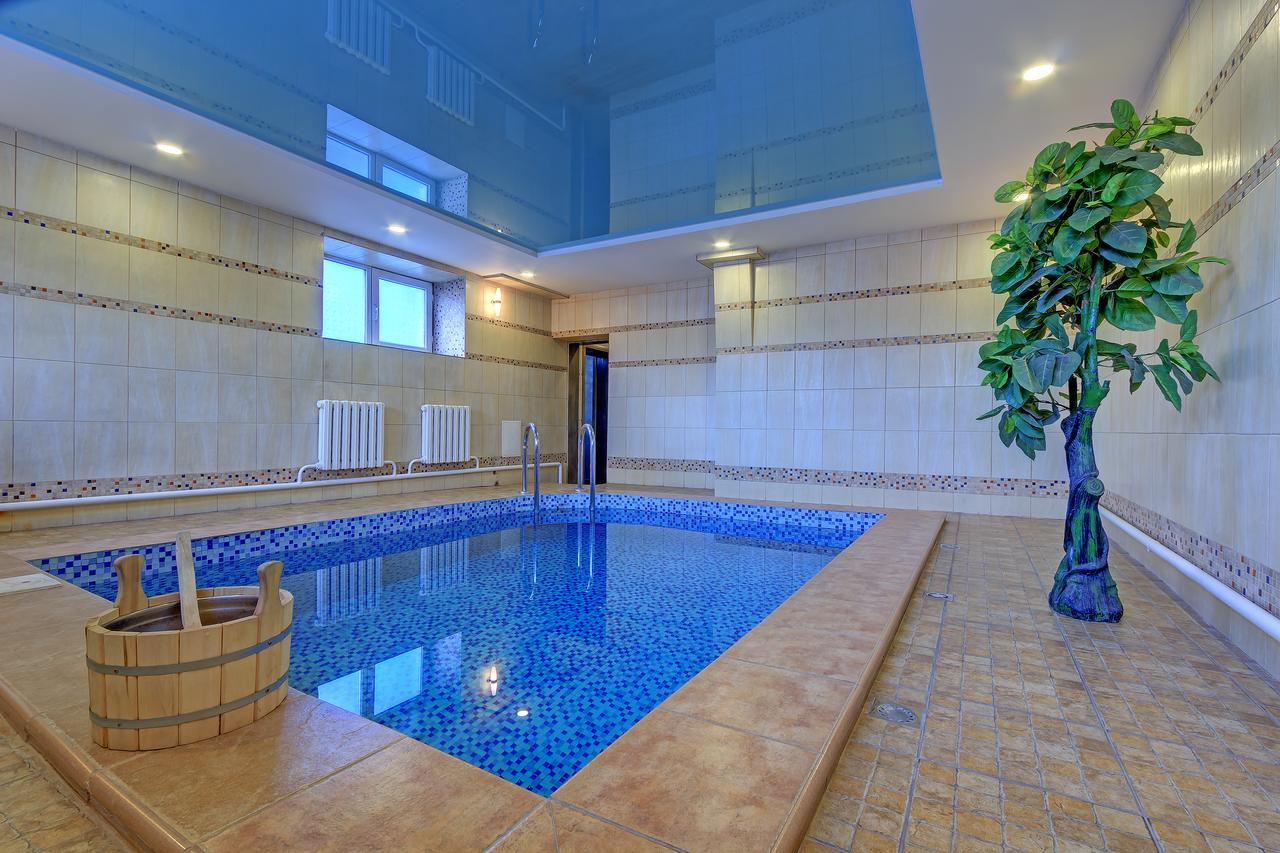 Resident Hotel Алматы Экстерьер фото